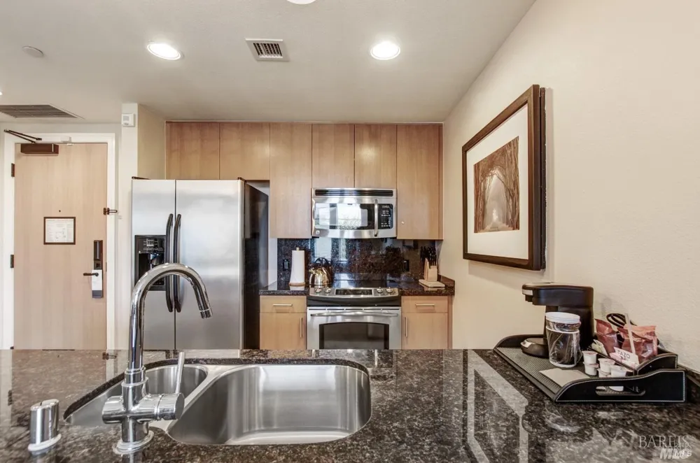 1314 Mckinstry Street ##2083 Napa, CA 94559