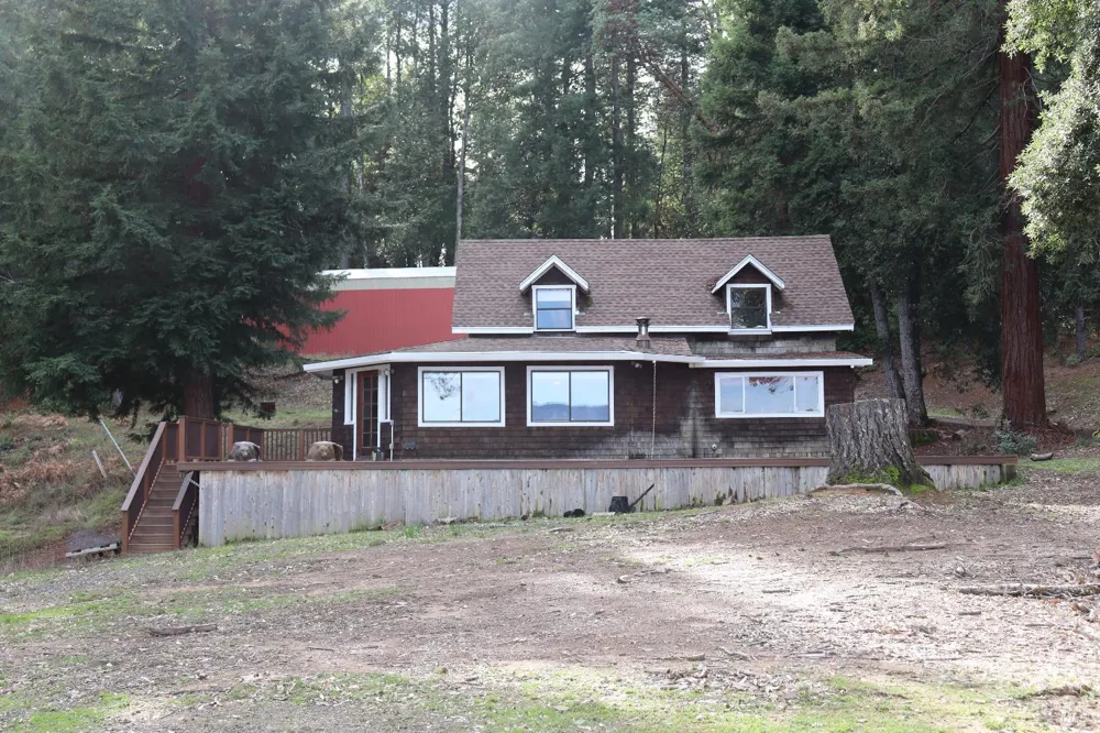 7020 Hearst Road Willits, CA 95490