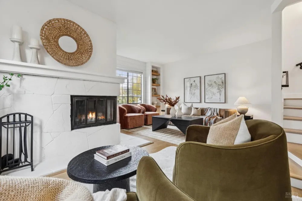 93 Ashford Avenue Mill Valley, CA 94941