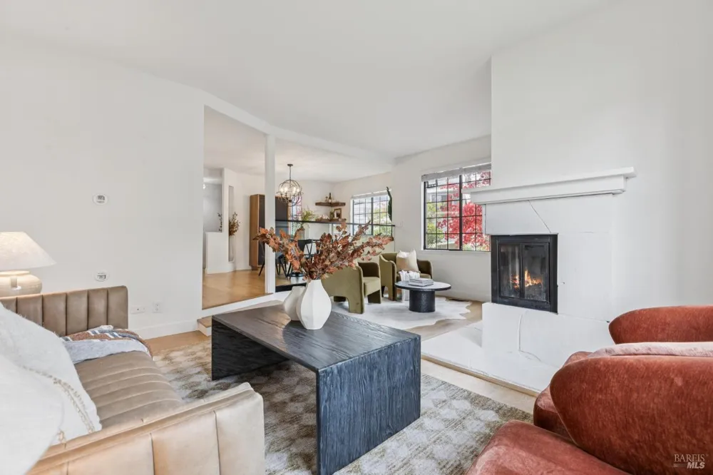 93 Ashford Avenue Mill Valley, CA 94941