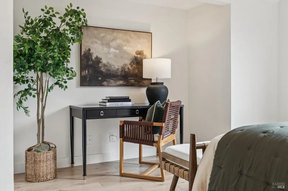 93 Ashford Avenue Mill Valley, CA 94941