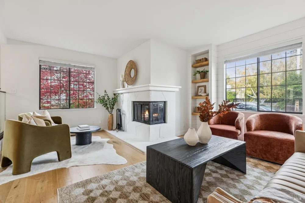 93 Ashford Avenue Mill Valley, CA 94941