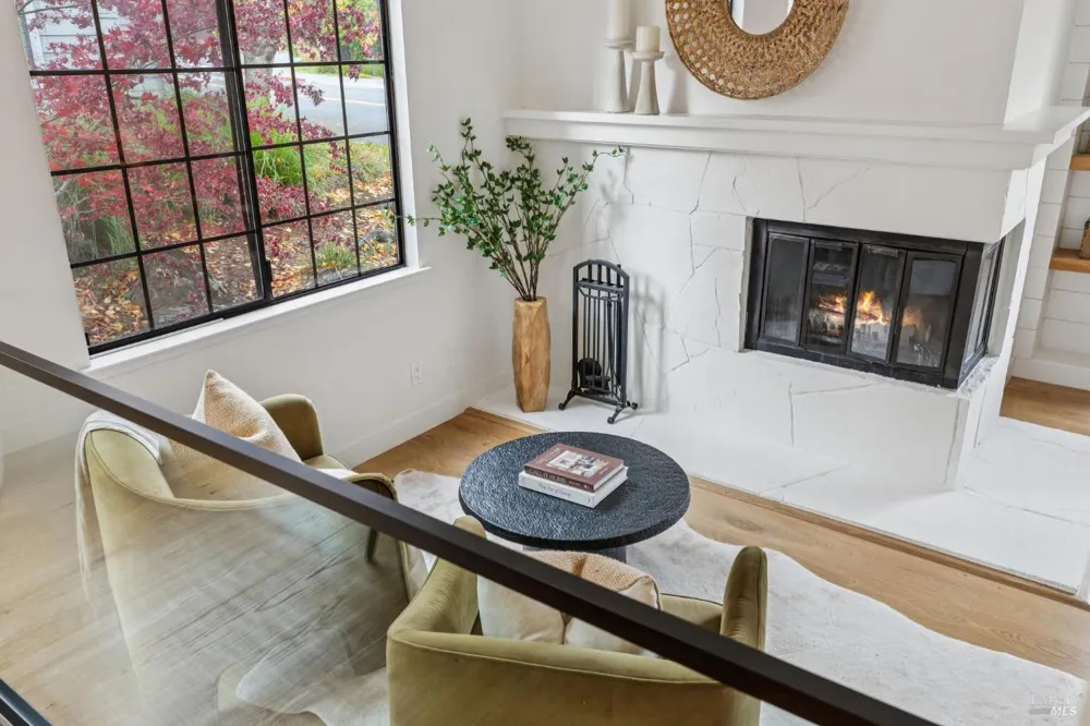 93 Ashford Avenue Mill Valley, CA 94941