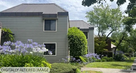 3266 Villa Lane