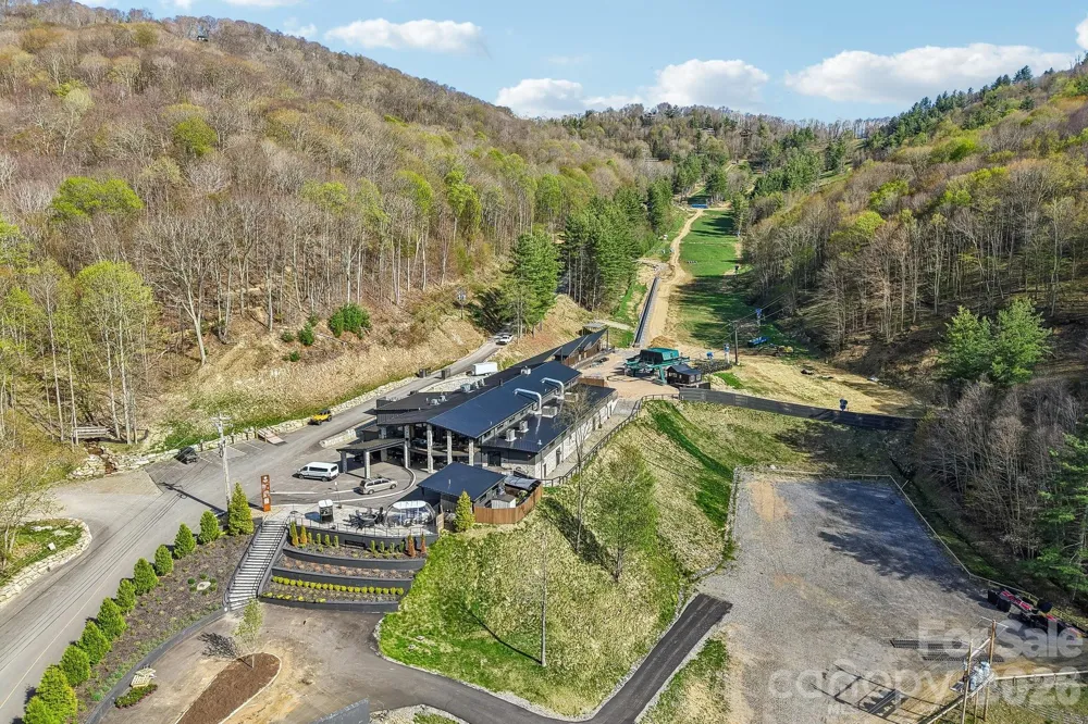 156 Cottage Lane #13 Mars Hill, NC 28754