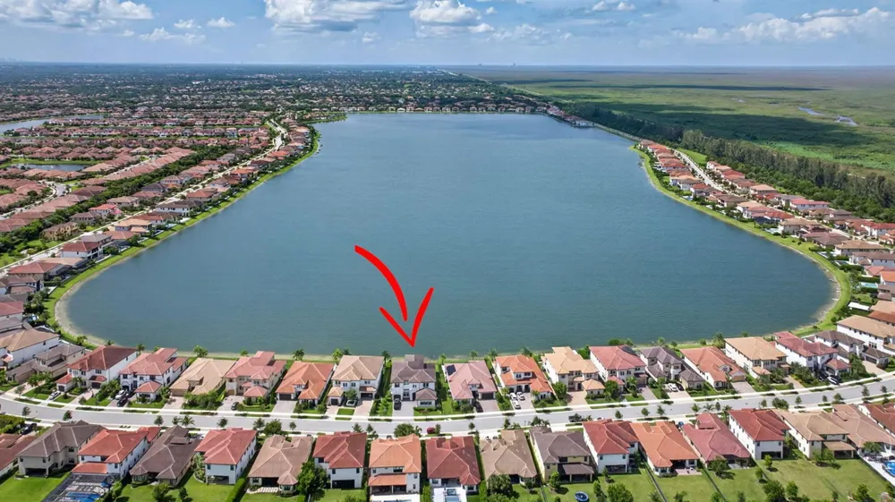 12450 PARKLAND BAY TRAIL Parkland, FL 33076