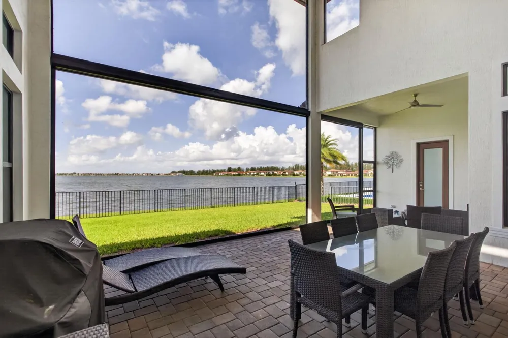 12450 PARKLAND BAY TRAIL Parkland, FL 33076