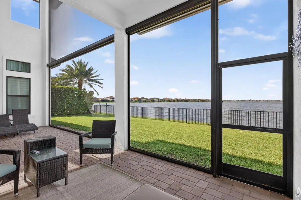 12450 PARKLAND BAY TRAIL Parkland, FL 33076