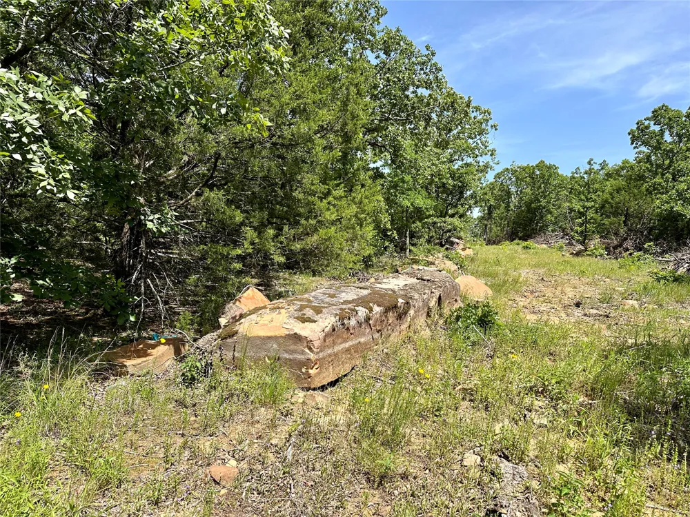 623 Dozer Mountain Road Eufaula, OK 74432