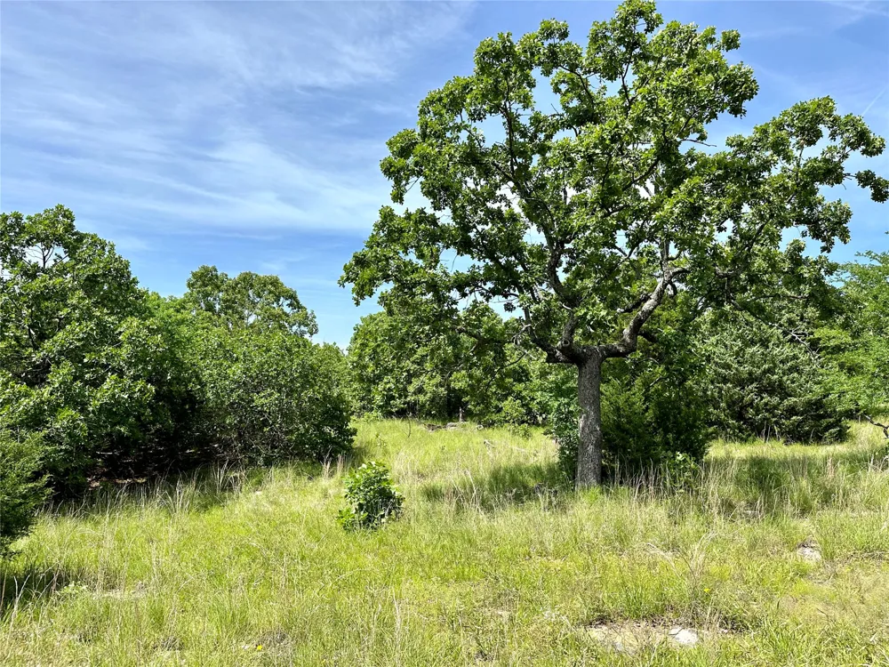 623 Dozer Mountain Road Eufaula, OK 74432