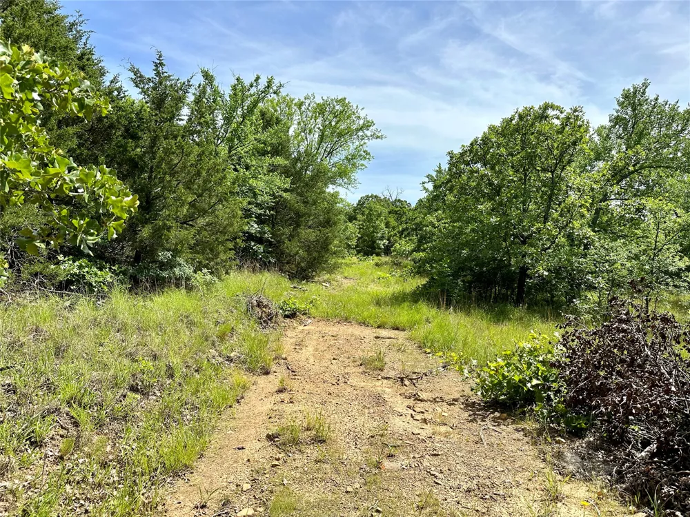 623 Dozer Mountain Road Eufaula, OK 74432