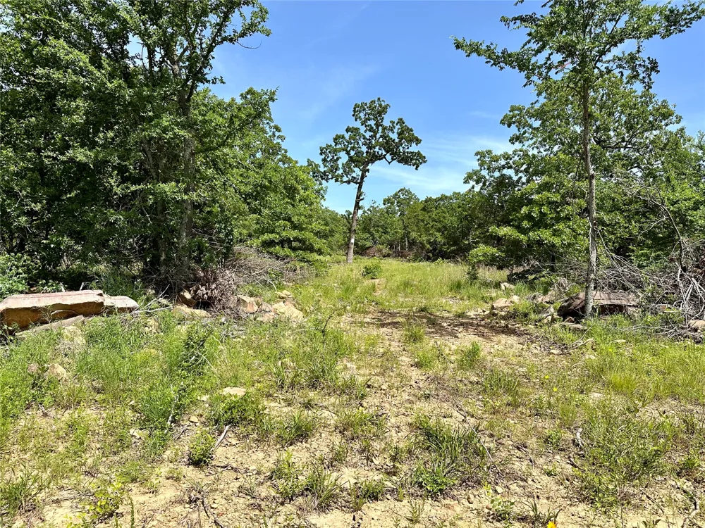 623 Dozer Mountain Road Eufaula, OK 74432