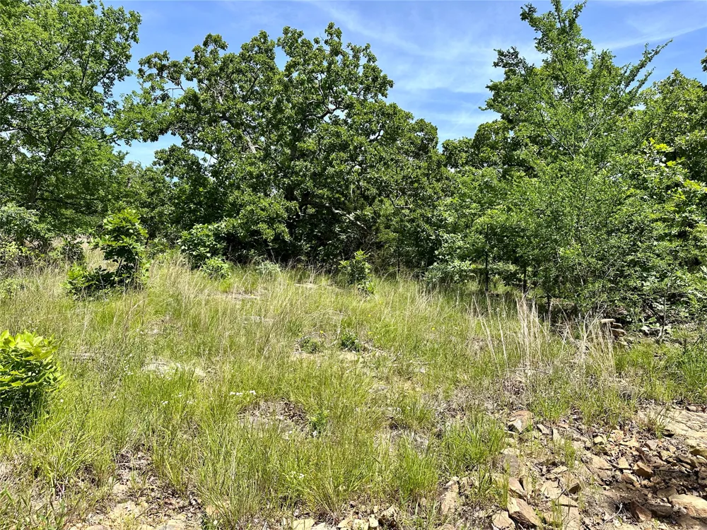 623 Dozer Mountain Road Eufaula, OK 74432