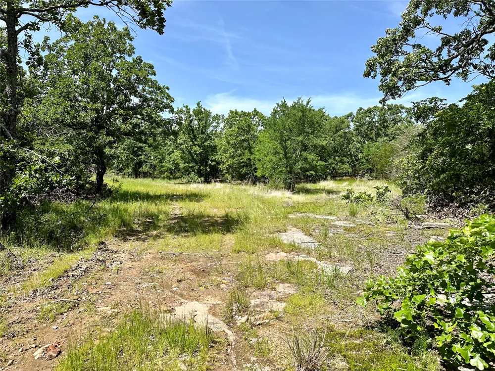 623 Dozer Mountain Road Eufaula, OK 74432