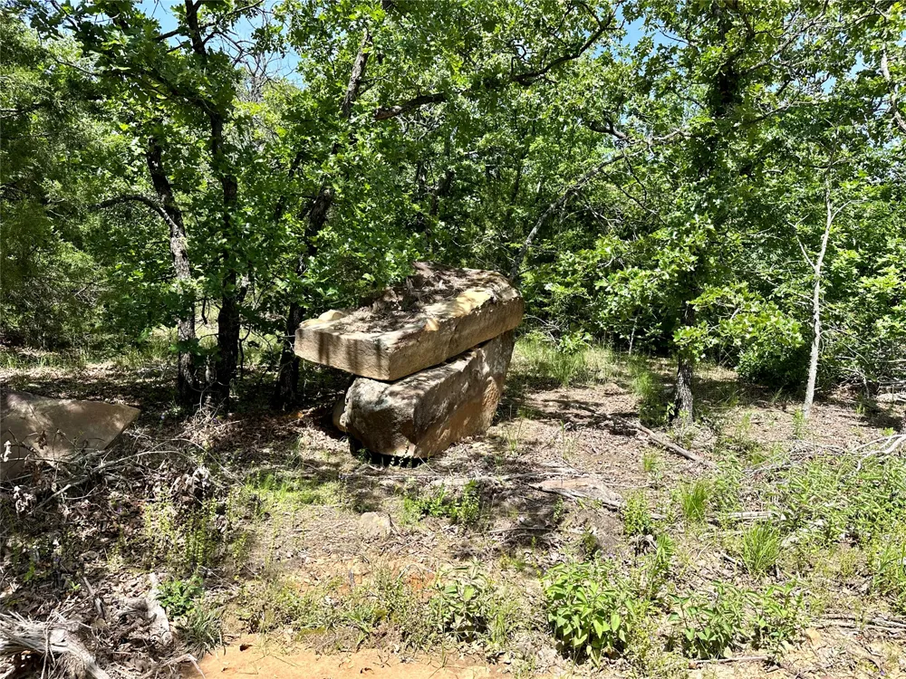 623 Dozer Mountain Road Eufaula, OK 74432