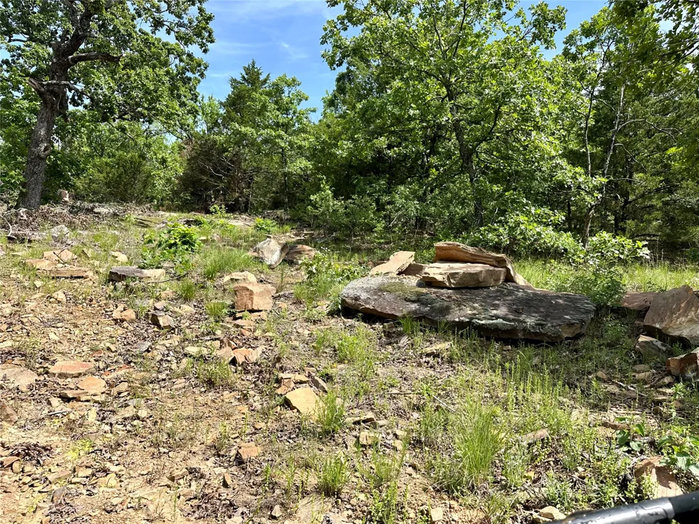 623 Dozer Mountain Road Eufaula, OK 74432