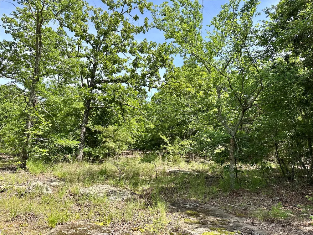 623 Dozer Mountain Road Eufaula, OK 74432