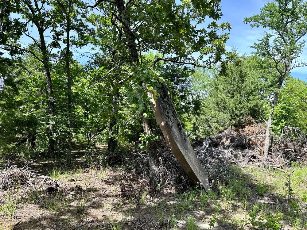 623 Dozer Mountain Road Eufaula, OK 74432
