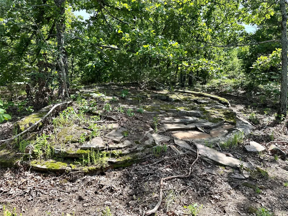 623 Dozer Mountain Road Eufaula, OK 74432