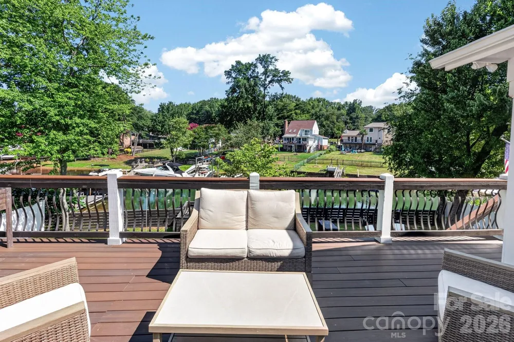 21200 Rio Oro Drive Cornelius, NC 28031