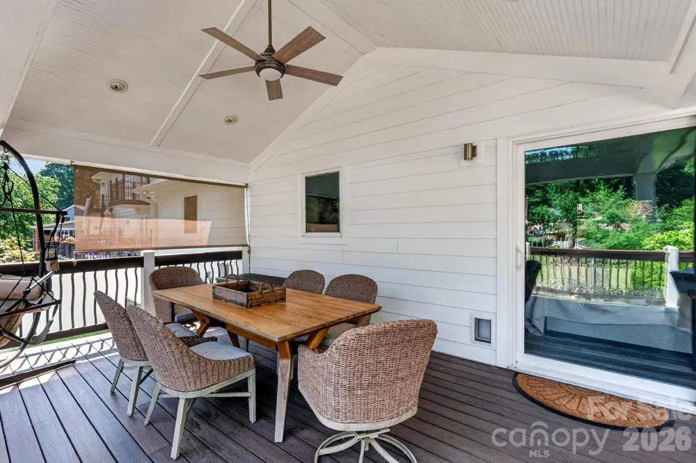 21200 Rio Oro Drive Cornelius, NC 28031