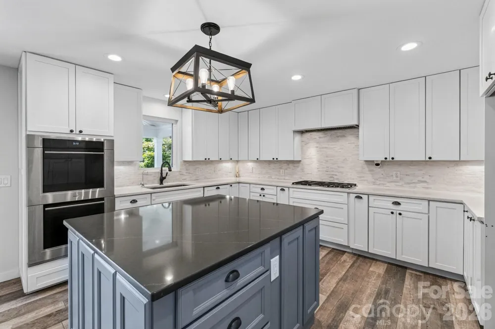 21200 Rio Oro Drive Cornelius, NC 28031