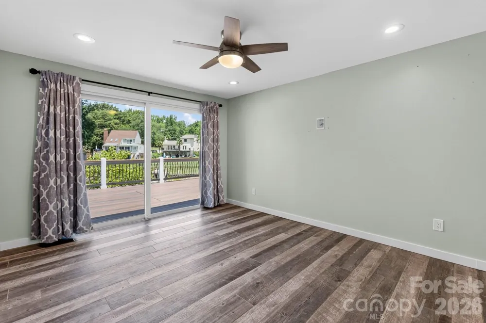 21200 Rio Oro Drive Cornelius, NC 28031