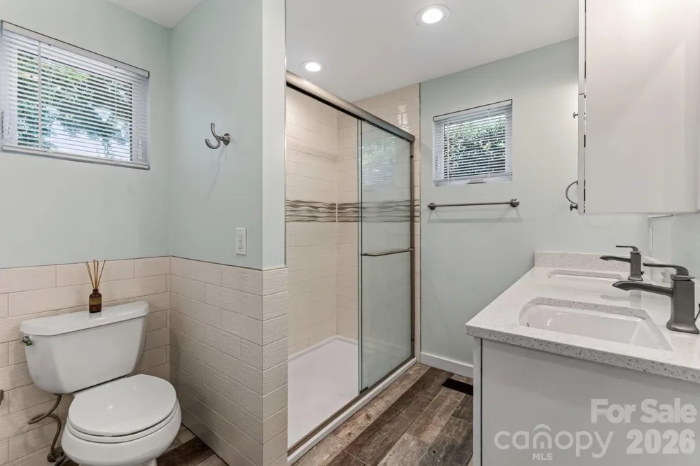 21200 Rio Oro Drive Cornelius, NC 28031
