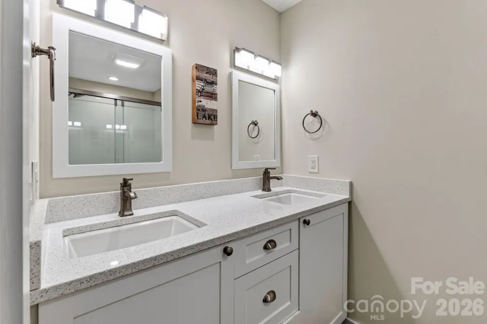 21200 Rio Oro Drive Cornelius, NC 28031