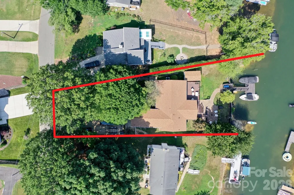 21200 Rio Oro Drive Cornelius, NC 28031