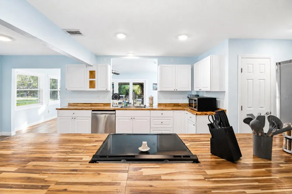 3619 SUWANNEE POINT Crystal River, FL 34428