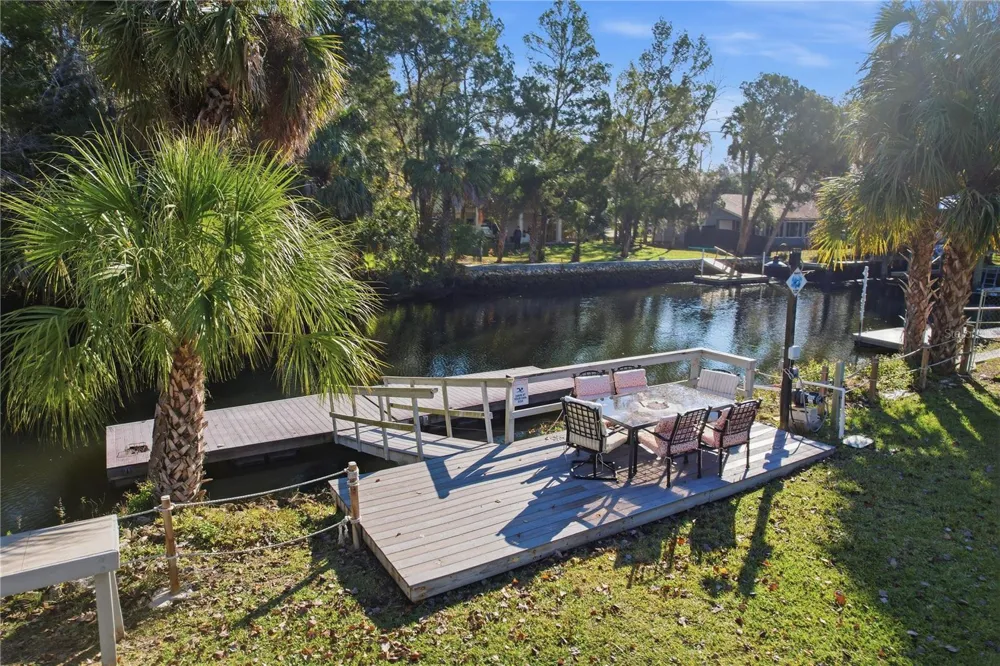 3619 SUWANNEE POINT Crystal River, FL 34428