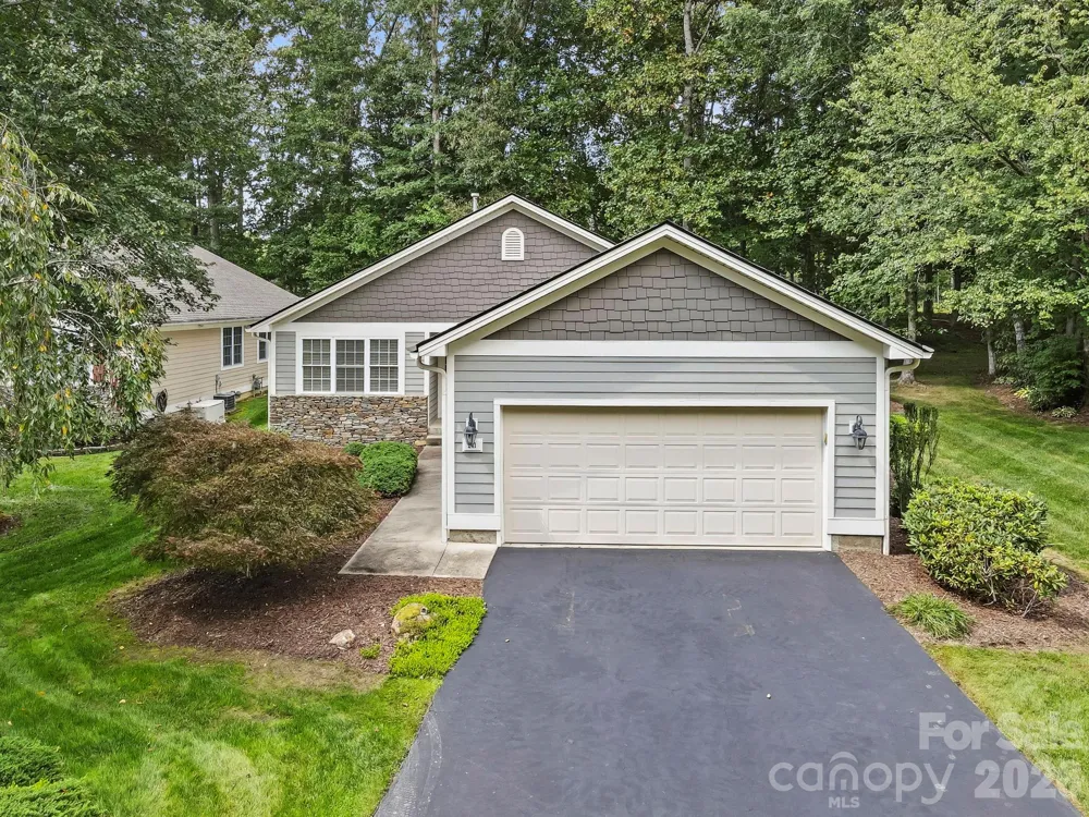 241 Fairway View Drive Etowah, NC 28729