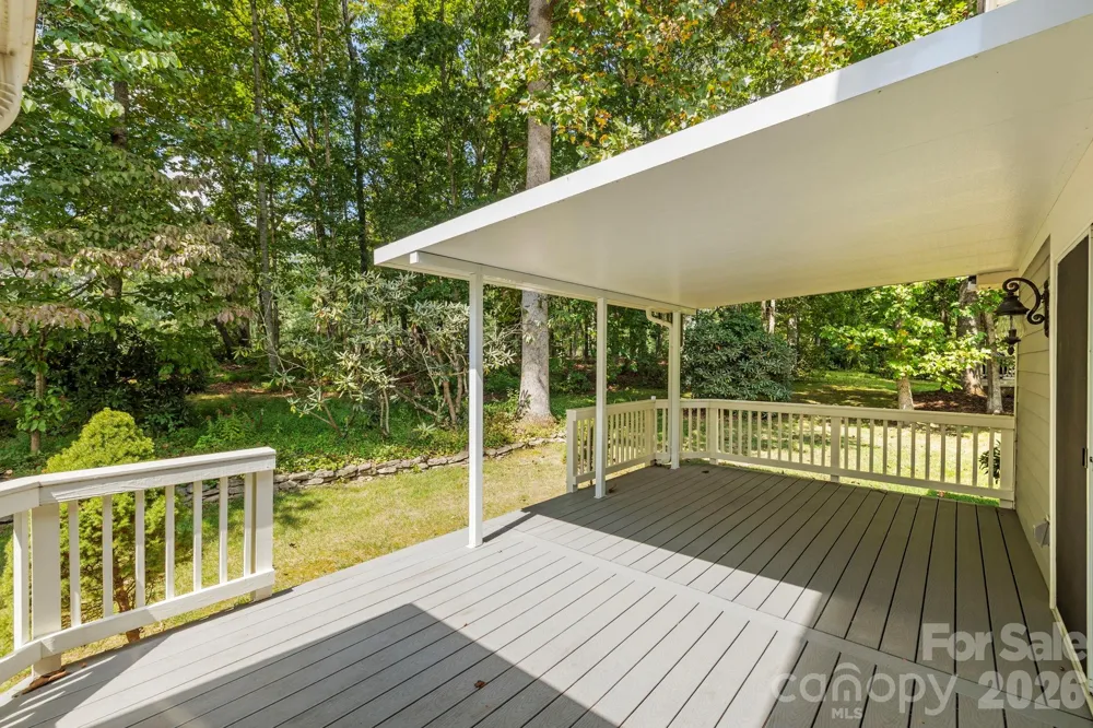 241 Fairway View Drive Etowah, NC 28729