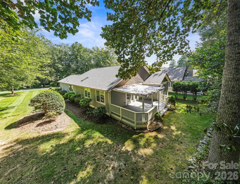 241 Fairway View Drive Etowah, NC 28729