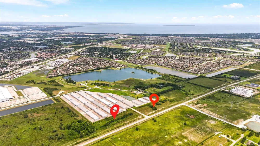 E Fm 646 League City, TX 77573