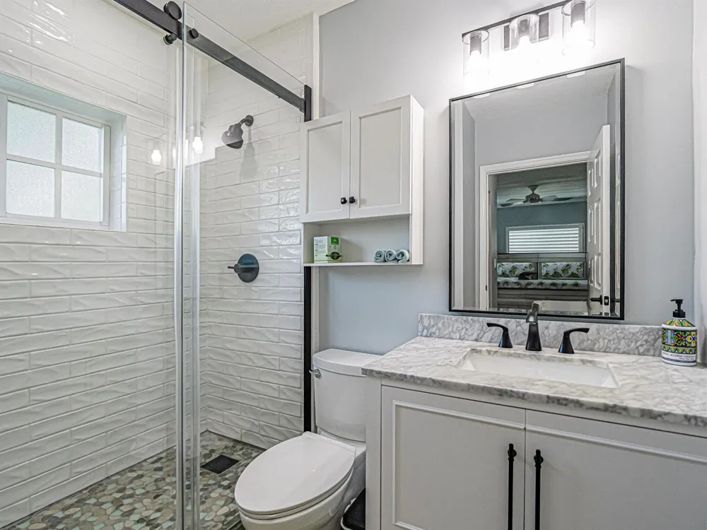 524 7th Square #102 Vero Beach, FL 32962