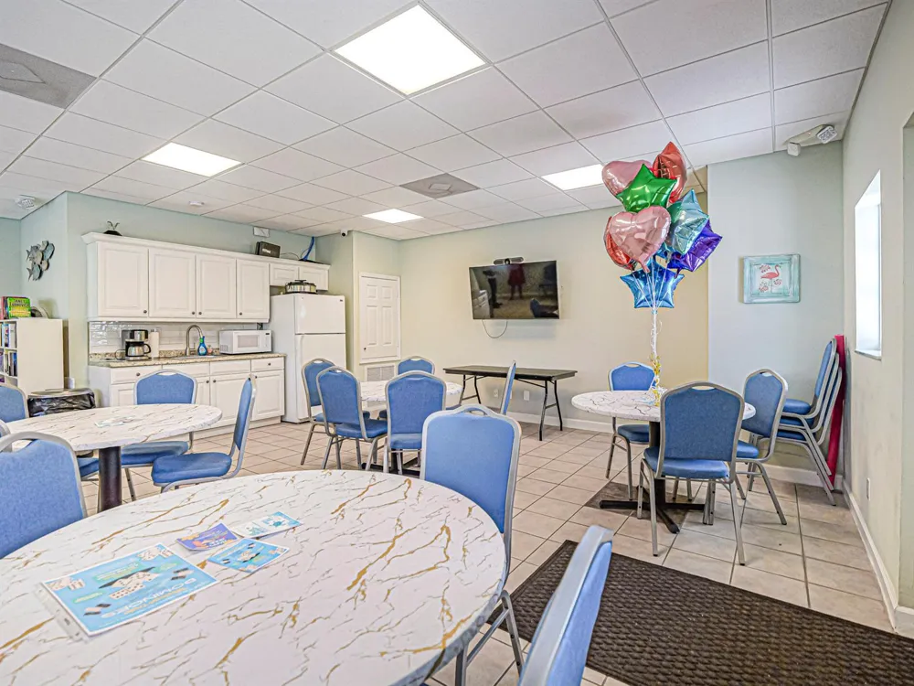 524 7th Square #102 Vero Beach, FL 32962