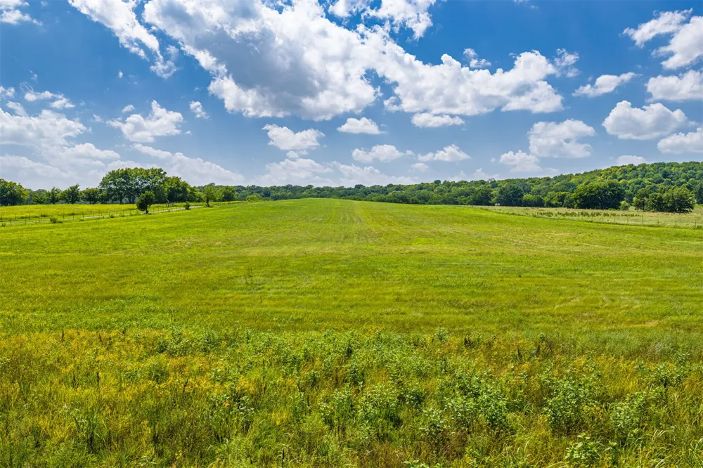 9788 4160 ROAD Claremore, OK 74017