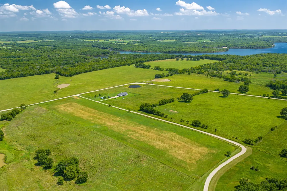 9788 4160 ROAD Claremore, OK 74017