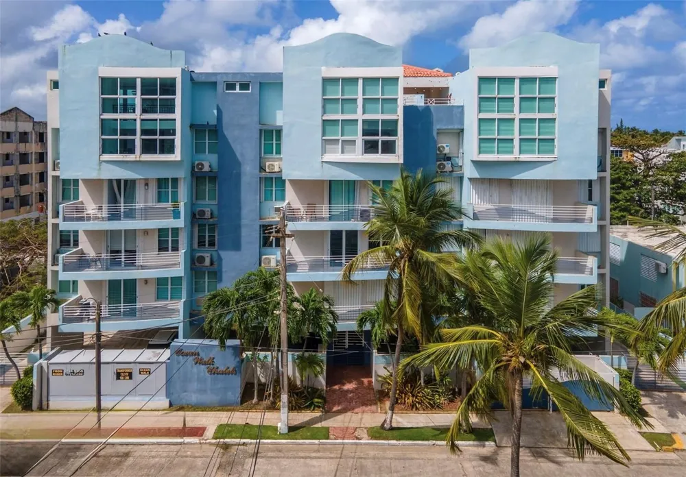 614 NE BEACHSIDE DRIVE #205 Luquillo, PR 00773