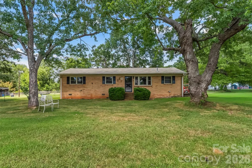 315 Windwood Drive Bessemer City, NC 28016
