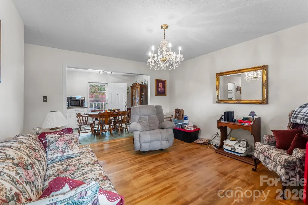 315 Windwood Drive Bessemer City, NC 28016