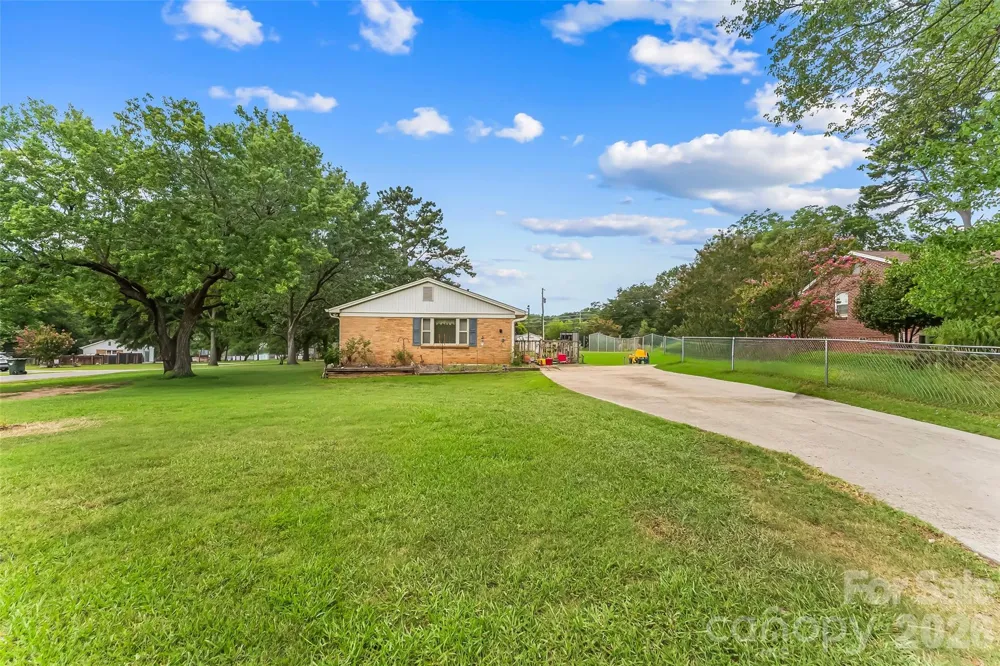 315 Windwood Drive Bessemer City, NC 28016