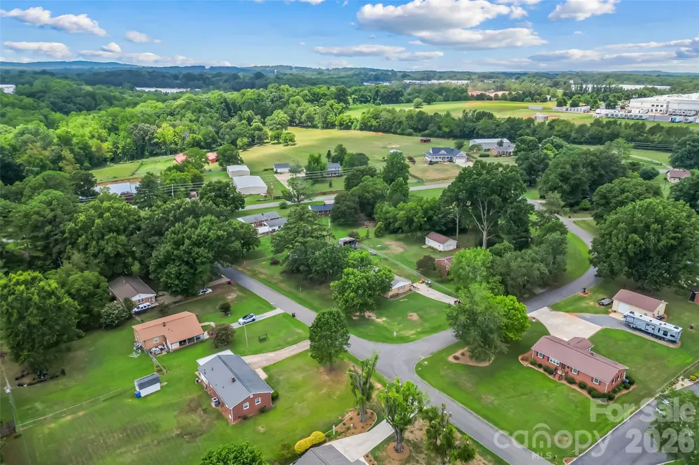 315 Windwood Drive Bessemer City, NC 28016