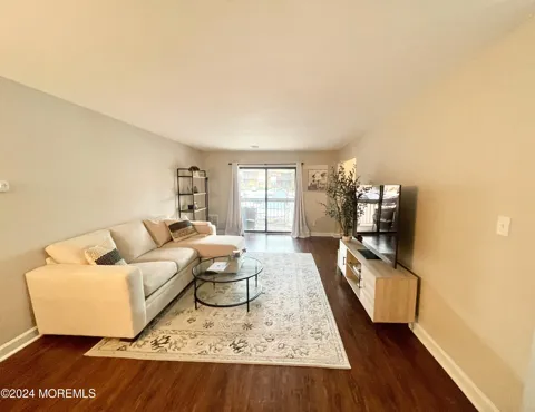 614 Sharon Garden Court #614