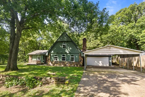 33960 Eagle Circle