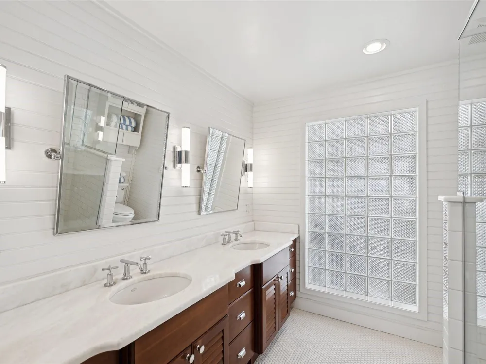 450 22ND STREET Belleair Beach, FL 33786