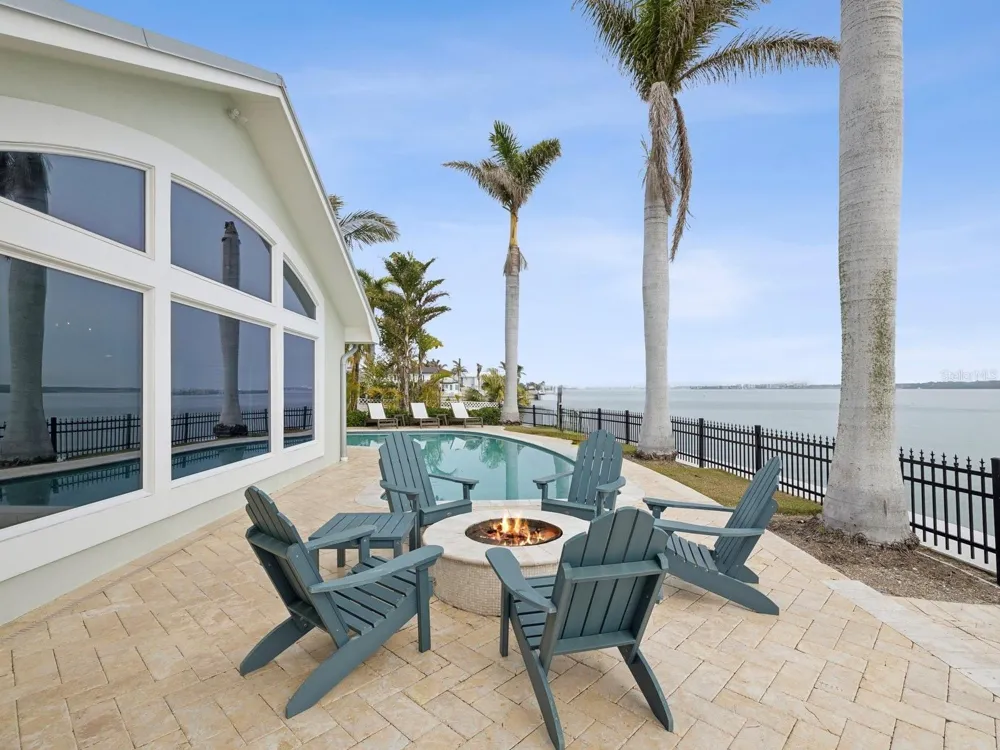450 22ND STREET Belleair Beach, FL 33786