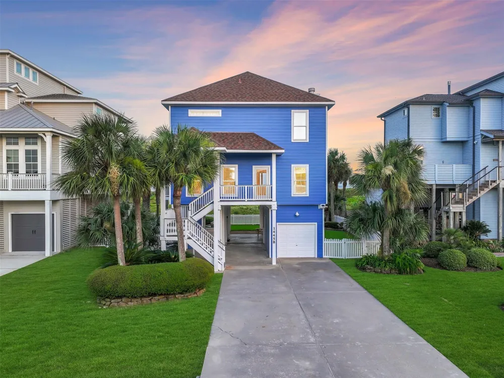 14458 Spyglass Circle Galveston, TX 77554